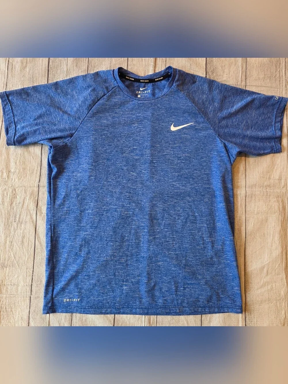 Nike Swim Crewneck Short Sleeve Shirt Mens Medium DriFit UPF 40+ Blue Fitted